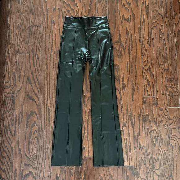 Abercrombie & Fitch Leather Split Flare Legging - Picture 3 of 6
